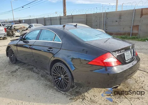 2009 Mercedes-Benz Cls 550 z USA, uszkodzony, nr VIN WDDDJ72X39A151865